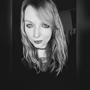 Meet your Posher, Danni